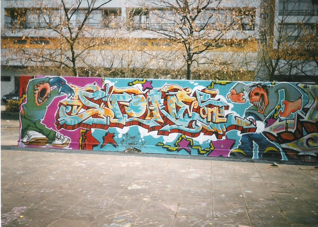 Graffiti Wall in Berlin - Photo by COLLECTOR - Stone, Berlin (1996)