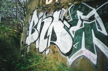Graffiti Bombing in Berlin - Photo by COLLECTOR - BND, Berlin