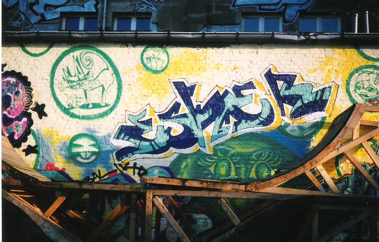 Graffiti Wall in Berlin - Photo by COLLECTOR - Esher, Berlin