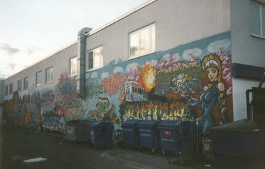 Graffiti Wall in Berlin - Photo by COLLECTOR (1995)