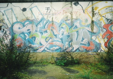 Graffiti Wall in Berlin - Photo by COLLECTOR - Rew, Berlin (1992)