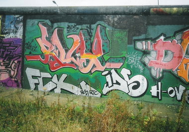 Graffiti Wall in Berlin - Photo by COLLECTOR - Rux, IDS, FCK (1997)