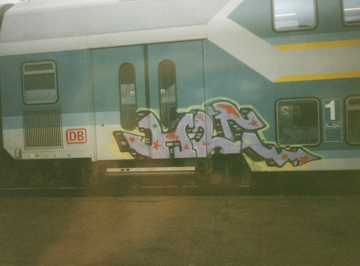 Graffiti Train in Hannover - Photo by COLLECTOR - HLC, Hannover (1998)