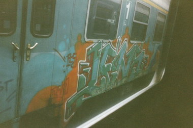 Graffiti Train in Hannover - Photo by COLLECTOR - Lens, PCS, Hannover (1998)