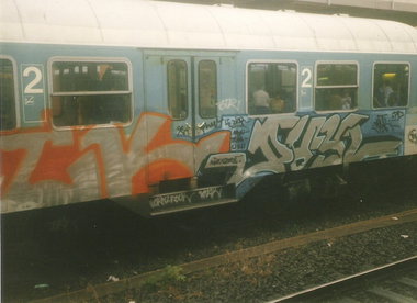 Graffiti Train in Hannover - Photo by COLLECTOR - Ck, Phyl, Hannover (1999)
