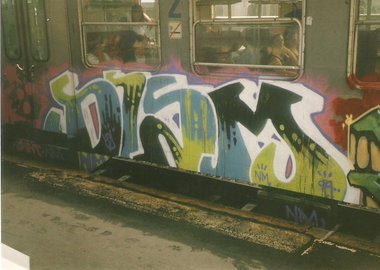 Graffiti Train in Hannover - Photo by COLLECTOR - Dism, NM, Hannover (1999)