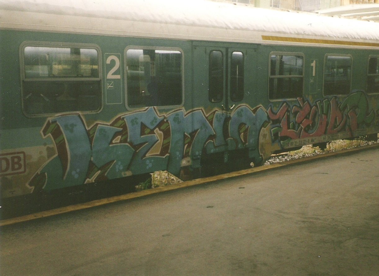 Graffiti Train in Hannover - Photo by COLLECTOR - Kenia, Hannover (1999)