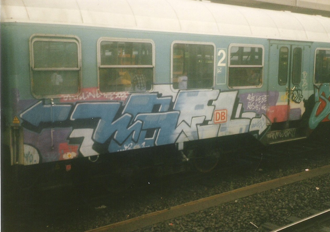 Graffiti Train in Hannover - Photo by COLLECTOR - Mowel, Hannover (1999)