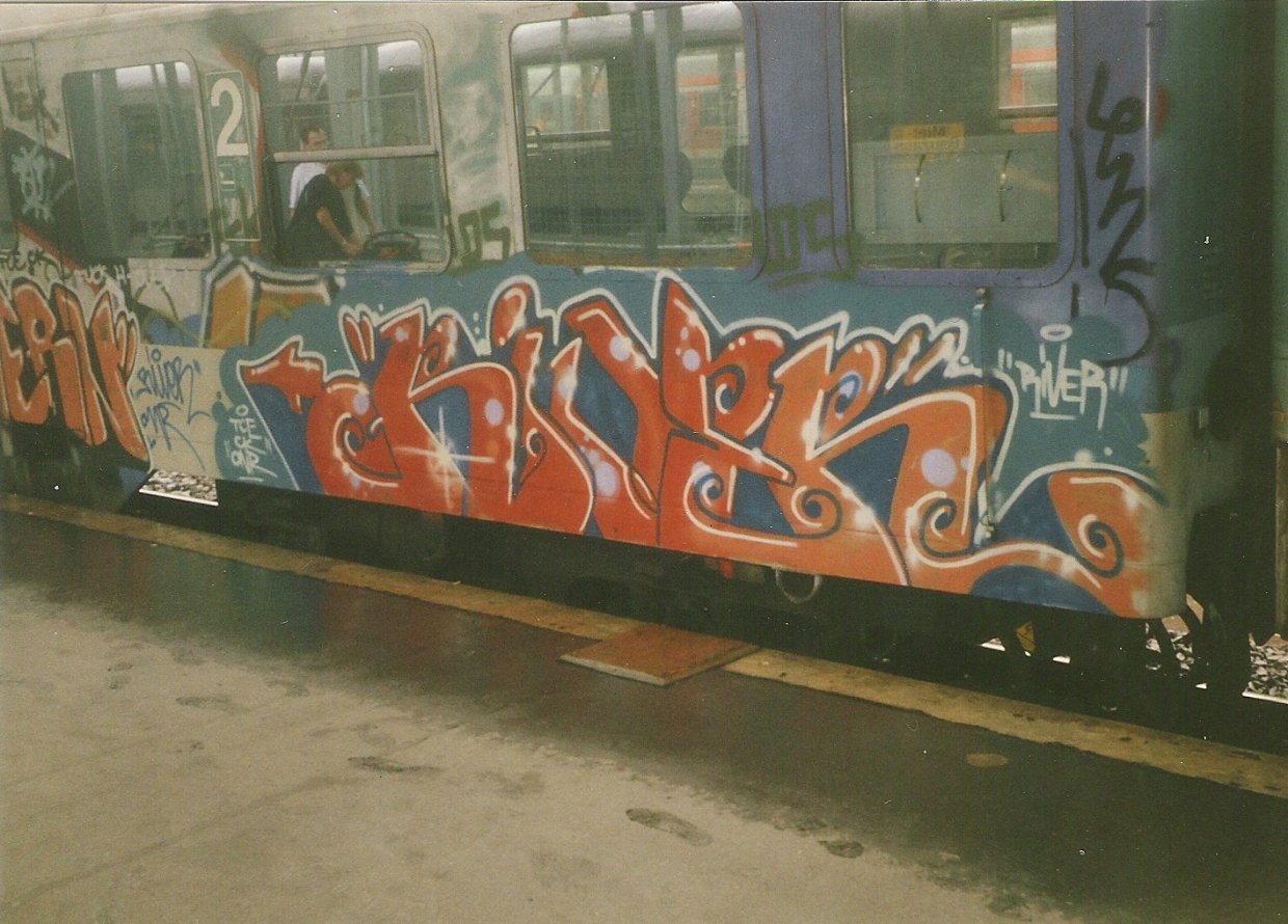 Graffiti Train in Hannover - Photo by COLLECTOR - River, TCE, CK (1999)
