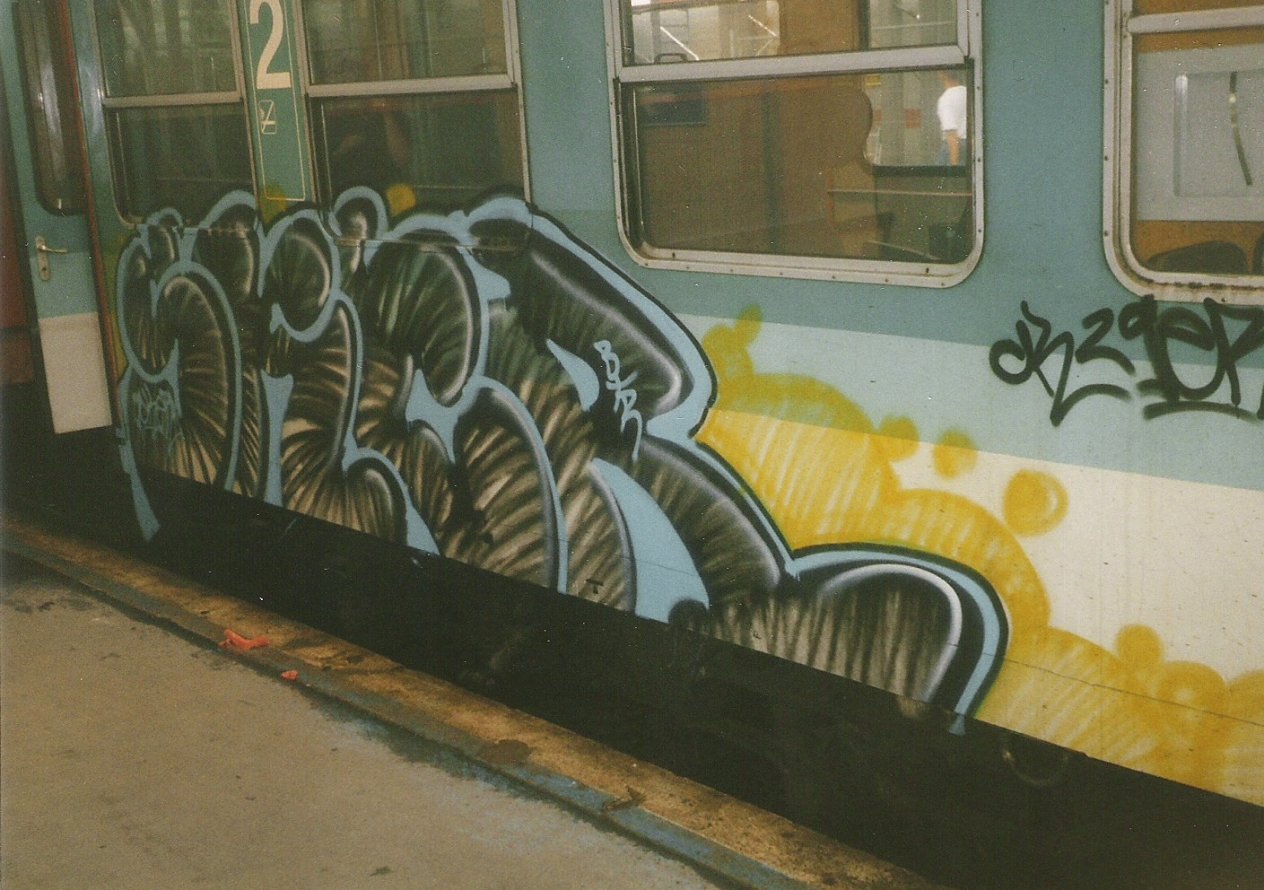 Graffiti Train in Hannover - Photo by COLLECTOR - Sker, CK, BTR (1999)