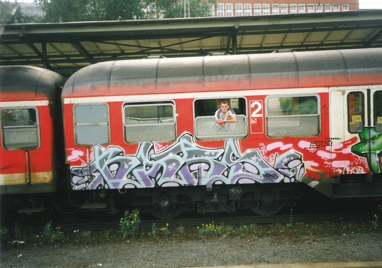 Graffiti Train in Hamburg - Photo by COLLECTOR - Bars, SBA, Hamburg (2000)