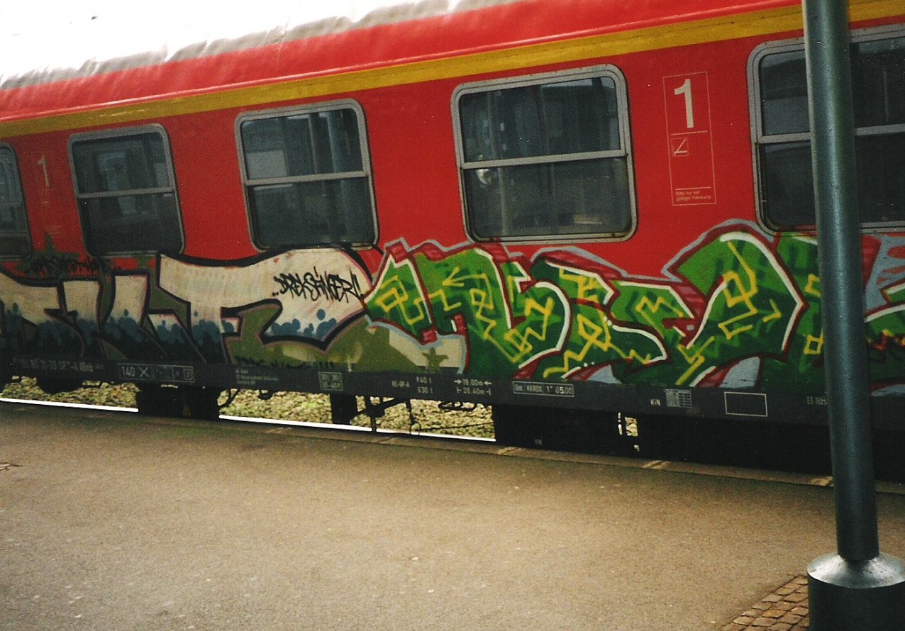 Graffiti Train in Hamburg - Photo by COLLECTOR - DKF, Siel, Hamburg (2000)