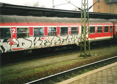 Graffiti Train in Hamburg - Photo by COLLECTOR - DKF, Hamburg (2000)