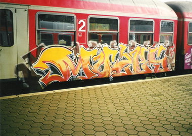 Graffiti Train in Hamburg - Photo by COLLECTOR - Mozes, Moses, Hamburg (2000)