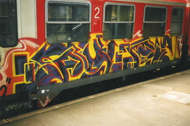 Graffiti Train in Hamburg - Photo by COLLECTOR (2000)