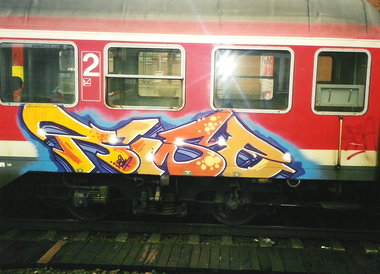 Graffiti Train in Hamburg - Photo by COLLECTOR - Rise, SBA, Hamburg (2000)