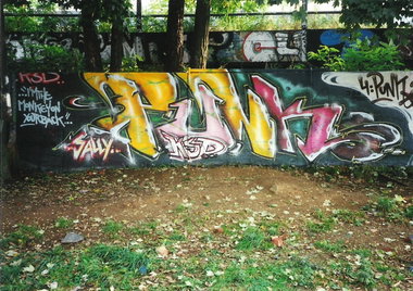 Graffiti Wall in Hamburg - Photo by COLLECTOR - Punk, Jim, KSD (2000)