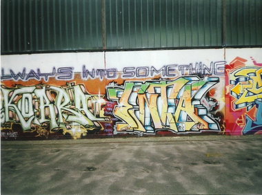 Graffiti Wall in Hamburg - Photo by COLLECTOR - Enta, BTN, Hamburg (2000)