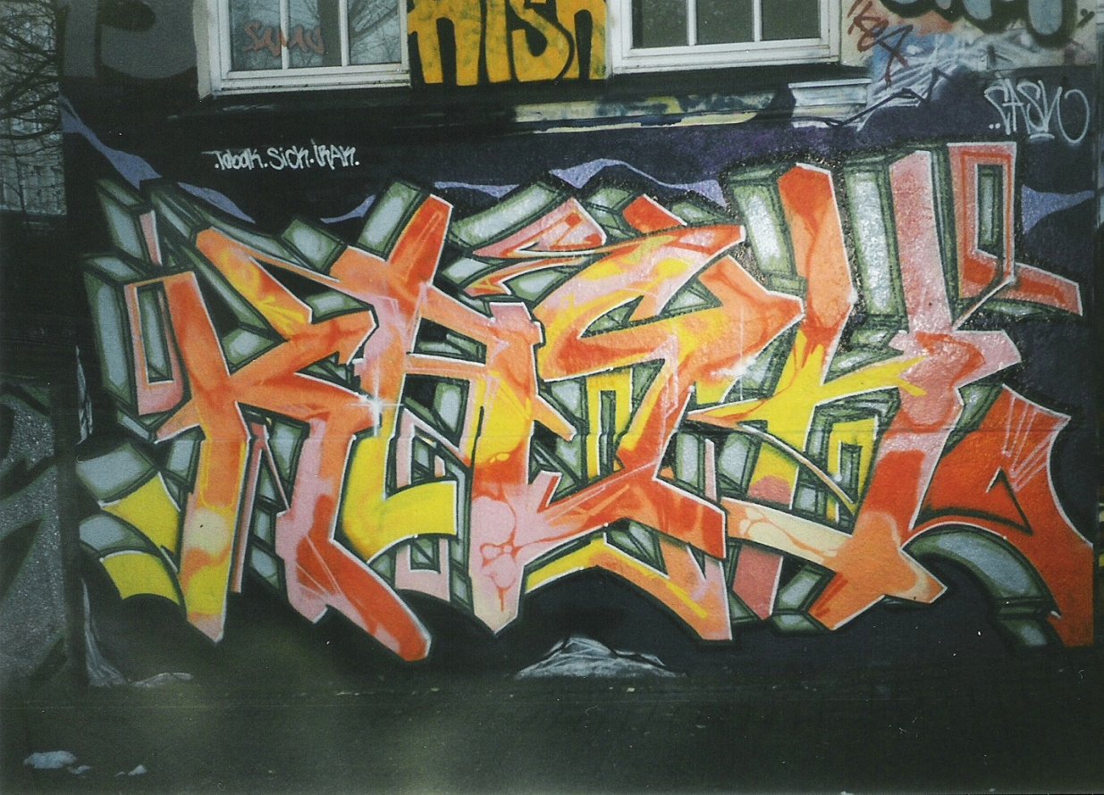 Graffiti Wall in Hamburg - Photo by COLLECTOR - Kash, Cash, Hamburg