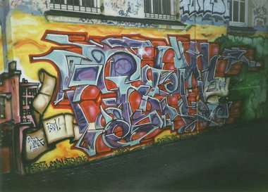 Graffiti Wall in Hamburg - Photo by COLLECTOR - Primo, Enta, BTN (2000)