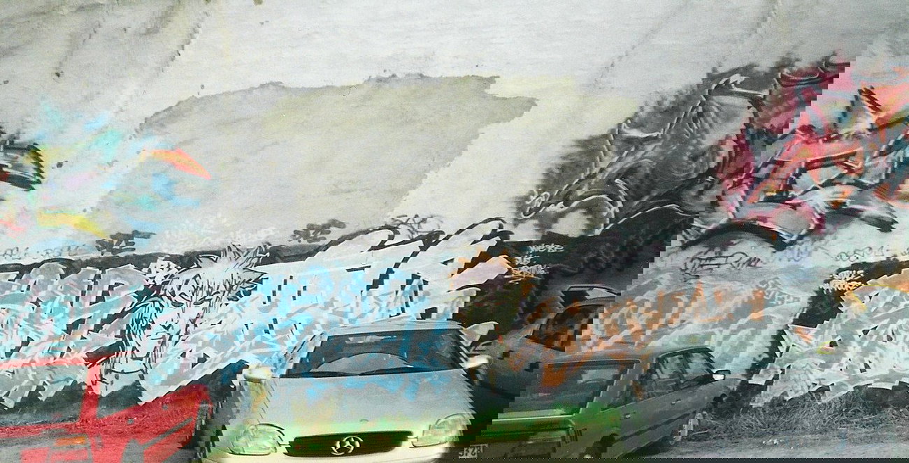 Graffiti Bombing in Hamburg - Photo by COLLECTOR - Resh, Hawk, IBK