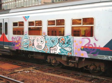 Graffiti Train in Brussels - Photo by COLLECTOR - Alors, Belgium (2007)