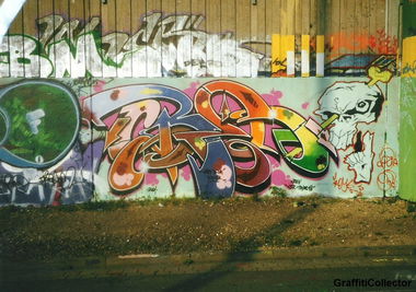 Graffiti Wall in Hildesheim - Photo by COLLECTOR - Cren, CBR, Hildesheim (2001)