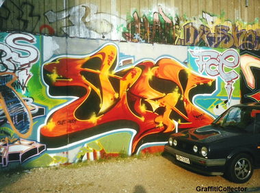 Graffiti Wall in Hildesheim - Photo by COLLECTOR - Turn, FCE, Hildesheim (2001)