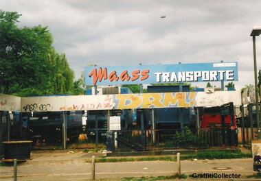 Graffiti Bombing in Berlin - Photo by COLLECTOR - DRM, Berlin