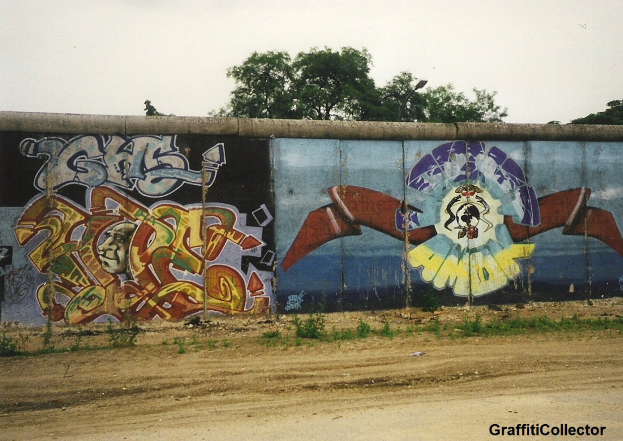 Graffiti Wall in Berlin - Photo by COLLECTOR - Hype, GHS, Loomit