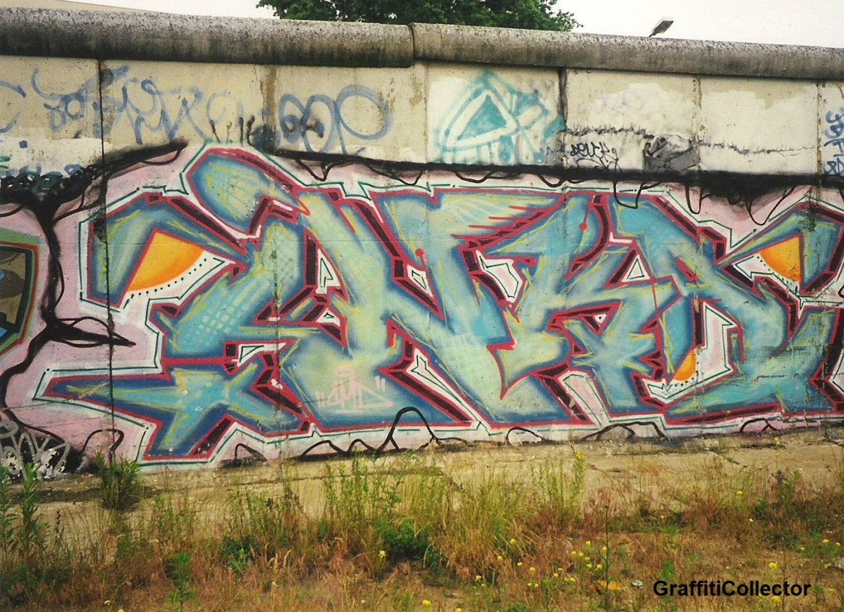 Graffiti Wall in Berlin - Photo by COLLECTOR - Inka, CMD, Berlin