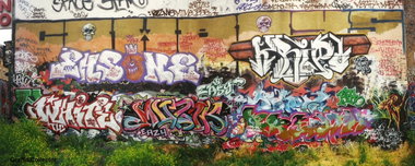 Graffiti Wall in Berlin - Photo by COLLECTOR - Ehsone, Ehs, Kripo