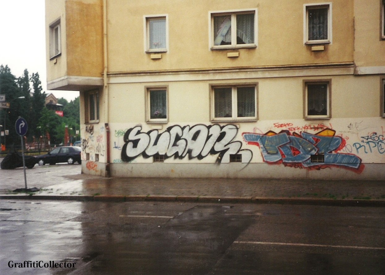 Graffiti Bombing in Berlin - Photo by COLLECTOR - Sugar, TDZ, Berlin