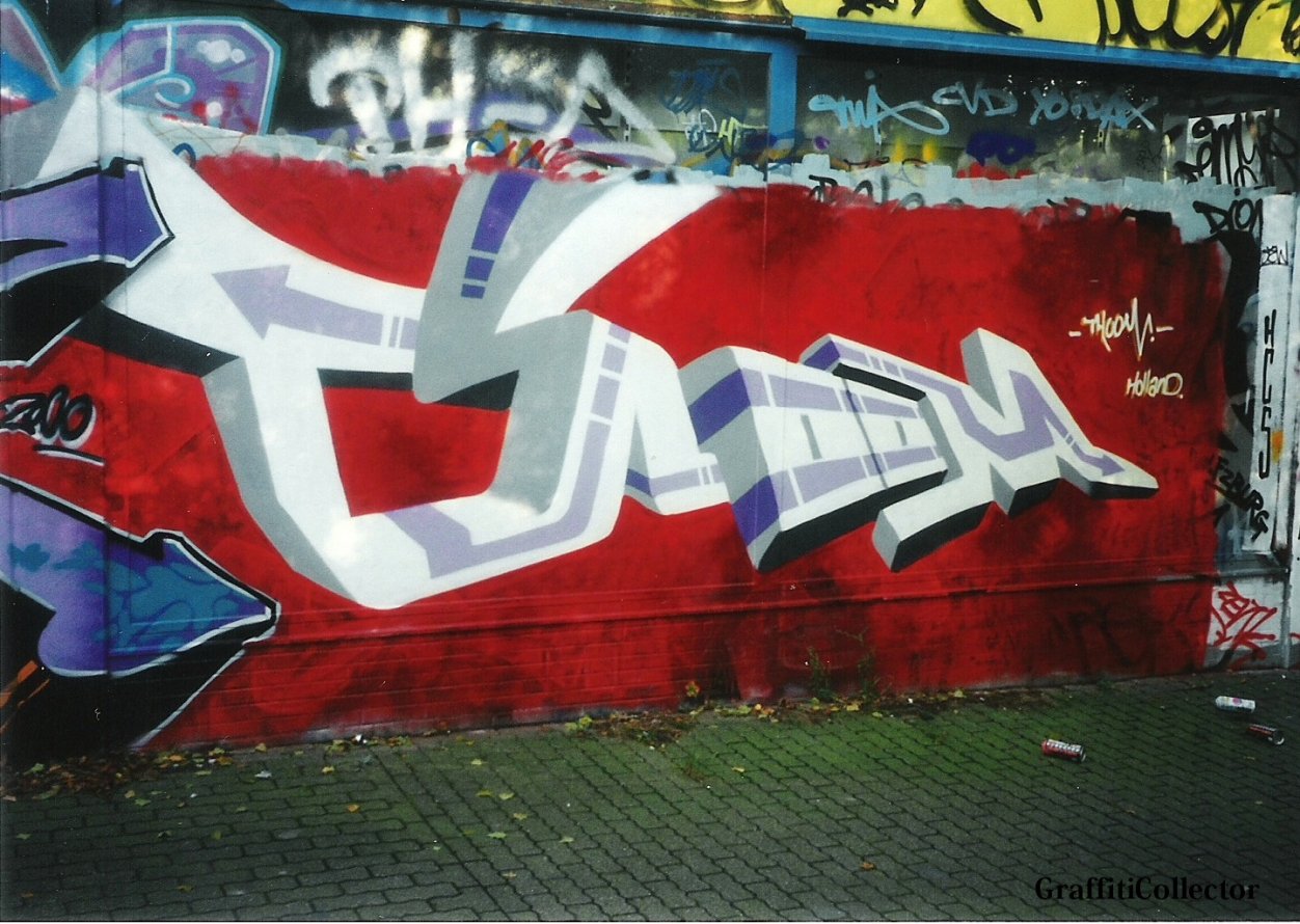 Graffiti Wall in Hamburg - Photo by COLLECTOR - Thoom, Holland, Hamburg (2000)