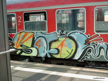 Graffiti Train in Hannover - Photo by COLLECTOR - Hannover (2006)