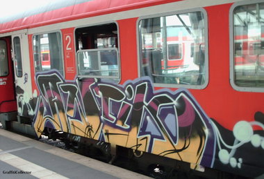 Graffiti Train in Hannover - Photo by COLLECTOR - Antik, Hannover (2006)