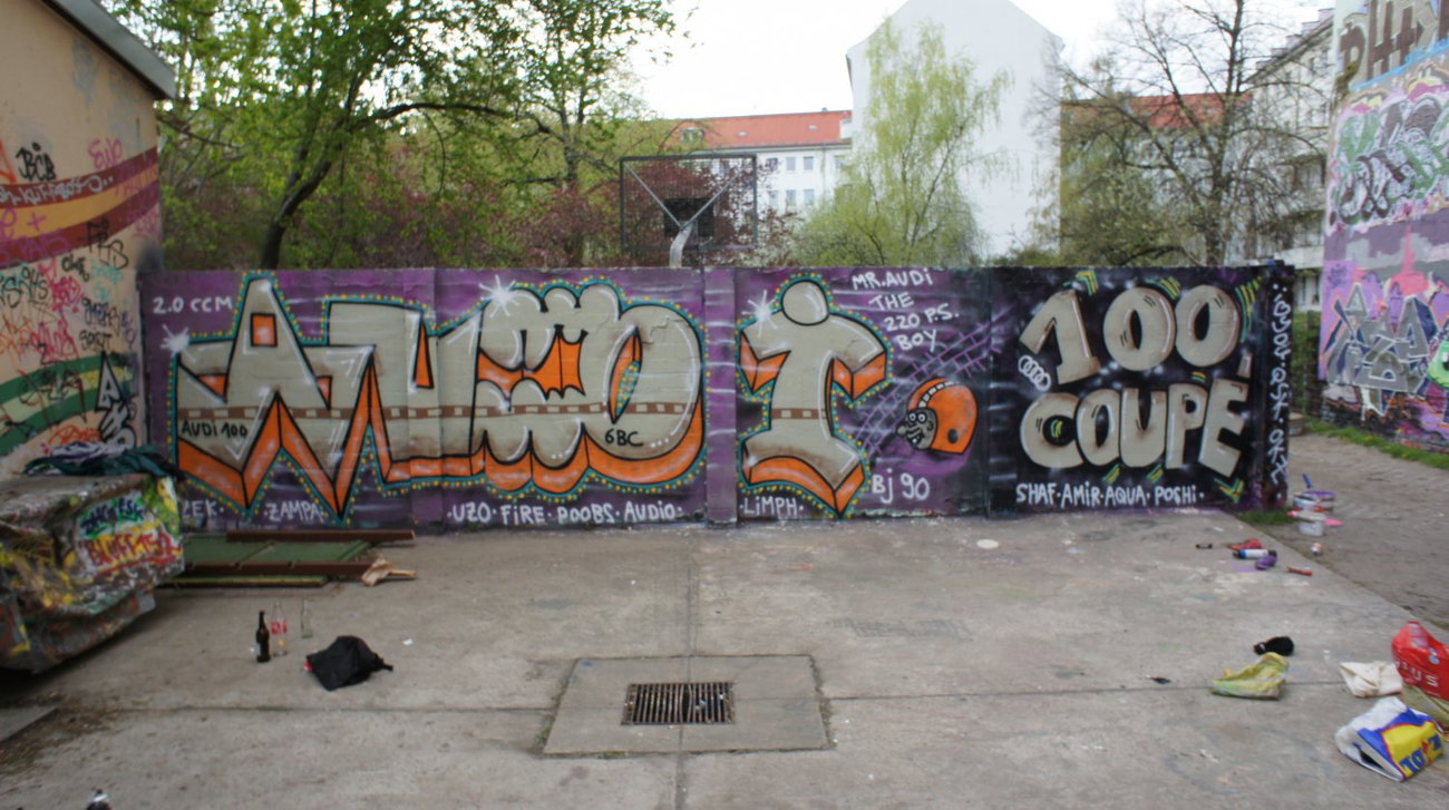 Graffiti Wall in Berlin - Photo by COLLECTOR - Audi, Berlin (2010)