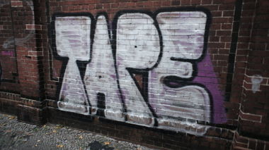 Graffiti Bombing in Berlin - Photo by COLLECTOR - Tape, Berlin