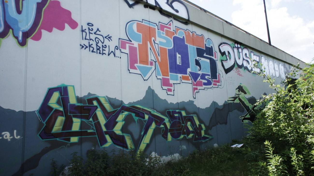 Graffiti Wall in Berlin - Photo by COLLECTOR - Berlin