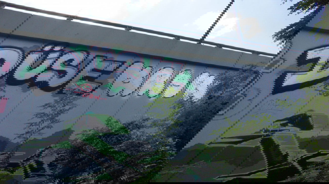 Graffiti Bombing in Berlin - Photo by COLLECTOR - Düse, Krok, Berlin