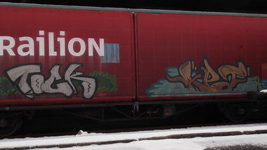 Graffiti Train - Photo by COLLECTOR - Tock, Apot