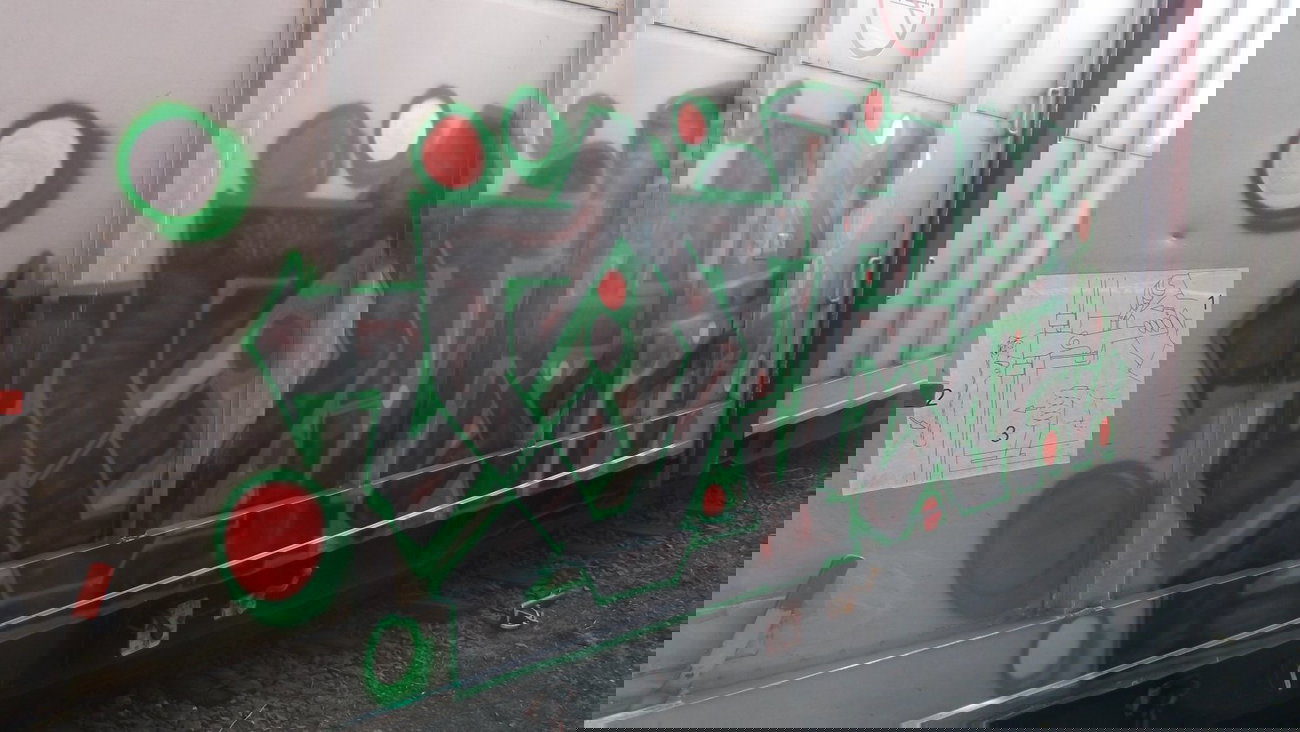 Graffiti Train - Photo by COLLECTOR - Over