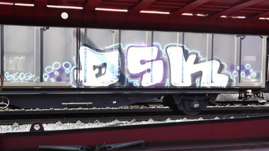 Graffiti Train - Photo by COLLECTOR - QSK