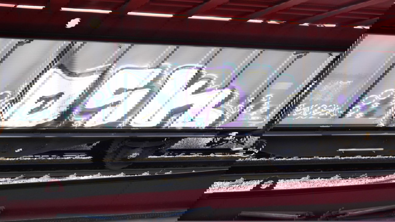 Graffiti Train - Photo by COLLECTOR - QSK