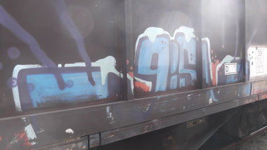 Graffiti Train - Photo by COLLECTOR - Gisl