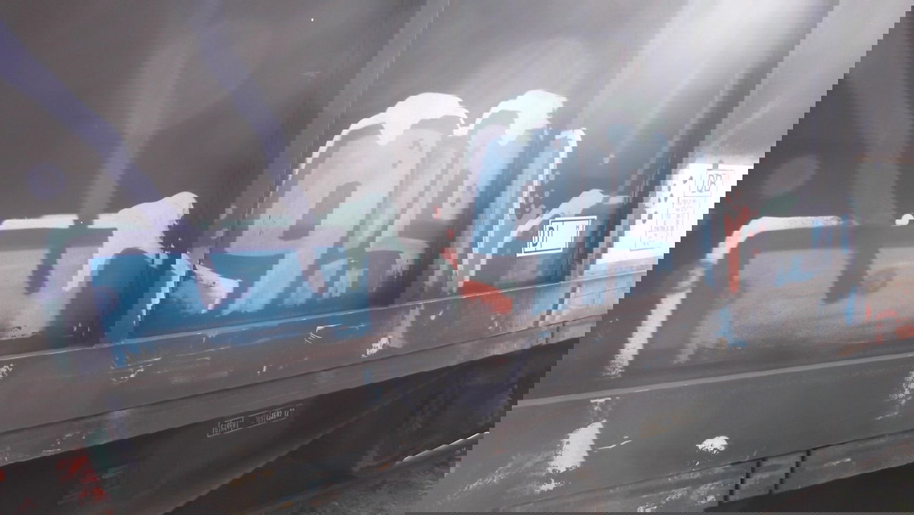 Graffiti Train - Photo by COLLECTOR - Gisl