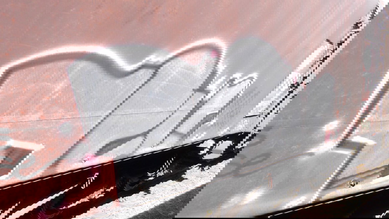 Graffiti Train - Photo by COLLECTOR - DCV