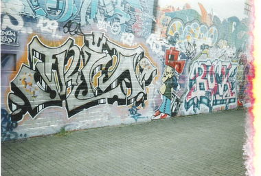 Graffiti Wall in Gifhorn - Photo by COLLECTOR - Fris, BSE, Bok (1997)