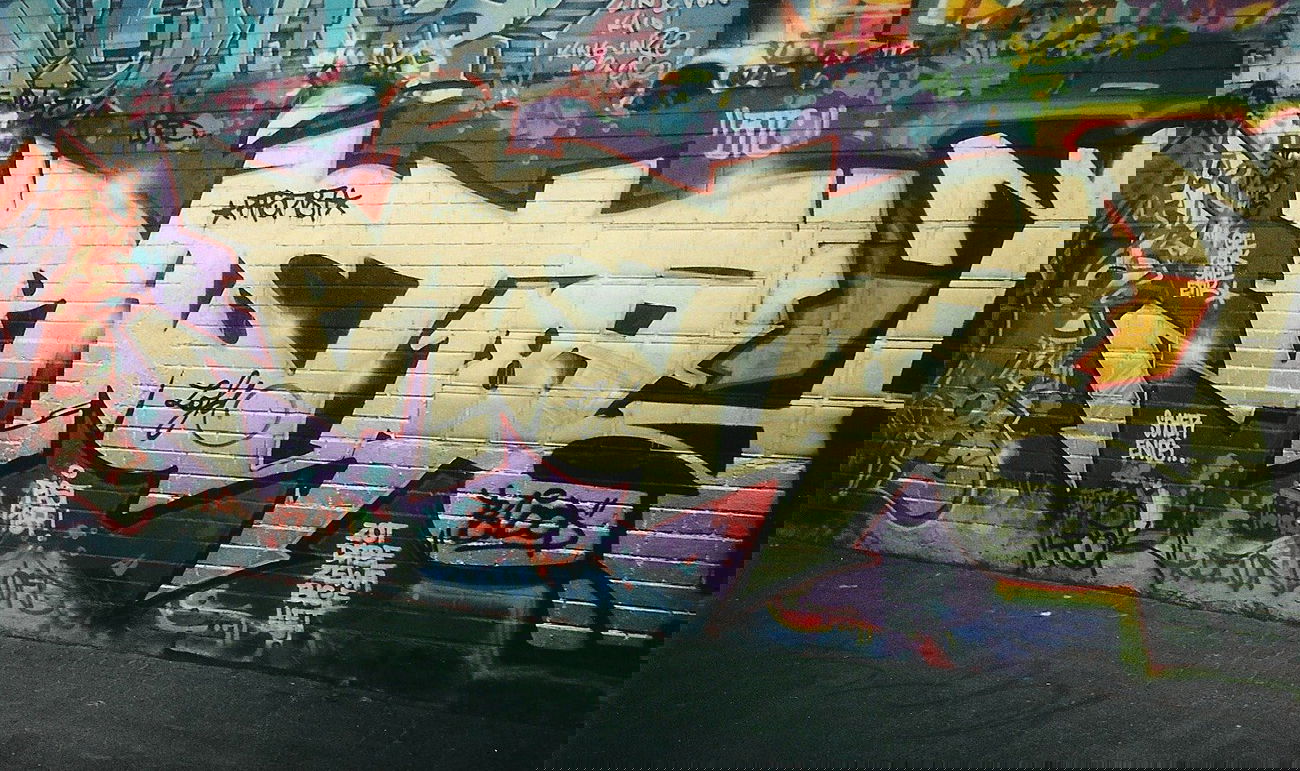 Graffiti Wall in Gifhorn - Photo by COLLECTOR - Past, Deon, LOFD (1998)