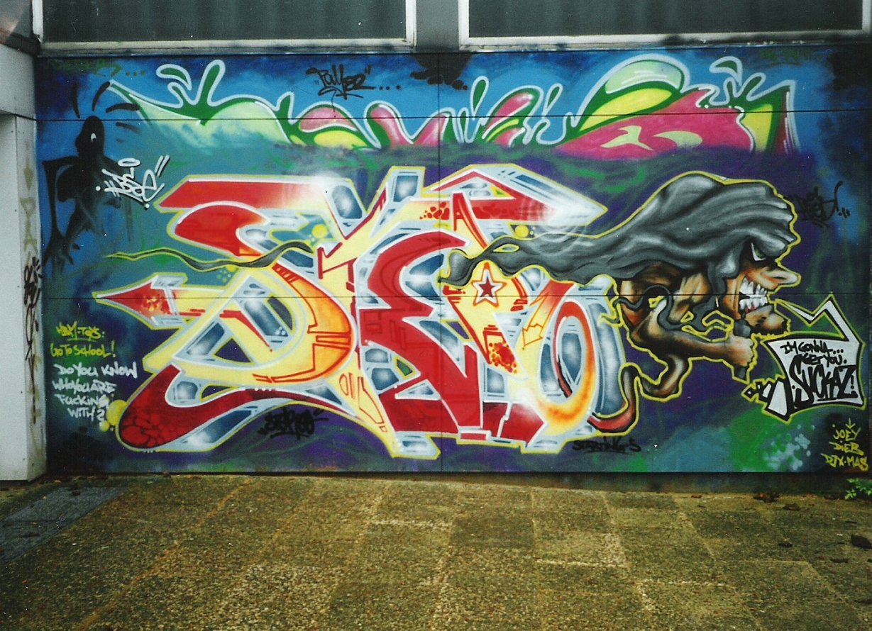 Graffiti Wall in Gifhorn - Photo by COLLECTOR - Stereo, Ster, Fred (2000)